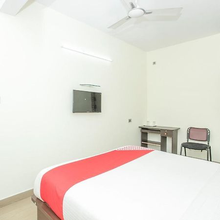 Oyo 13170 Victory Suites Bangalore Extérieur photo