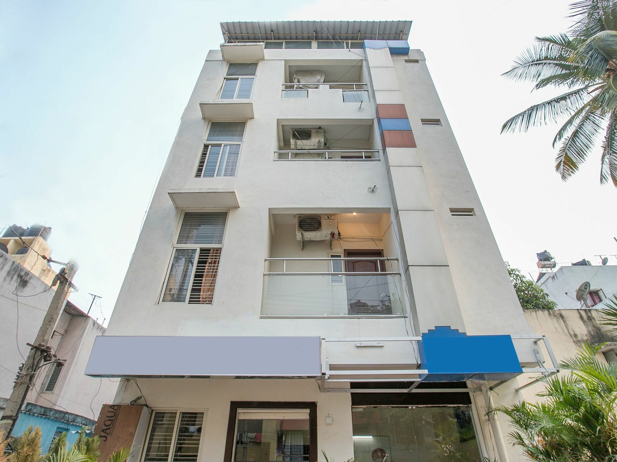 Oyo 13170 Victory Suites Bangalore Extérieur photo